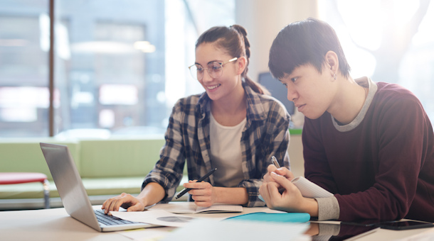 400 Kč / 60 min.<br/><p>Zkušební hodina zdarma</p>